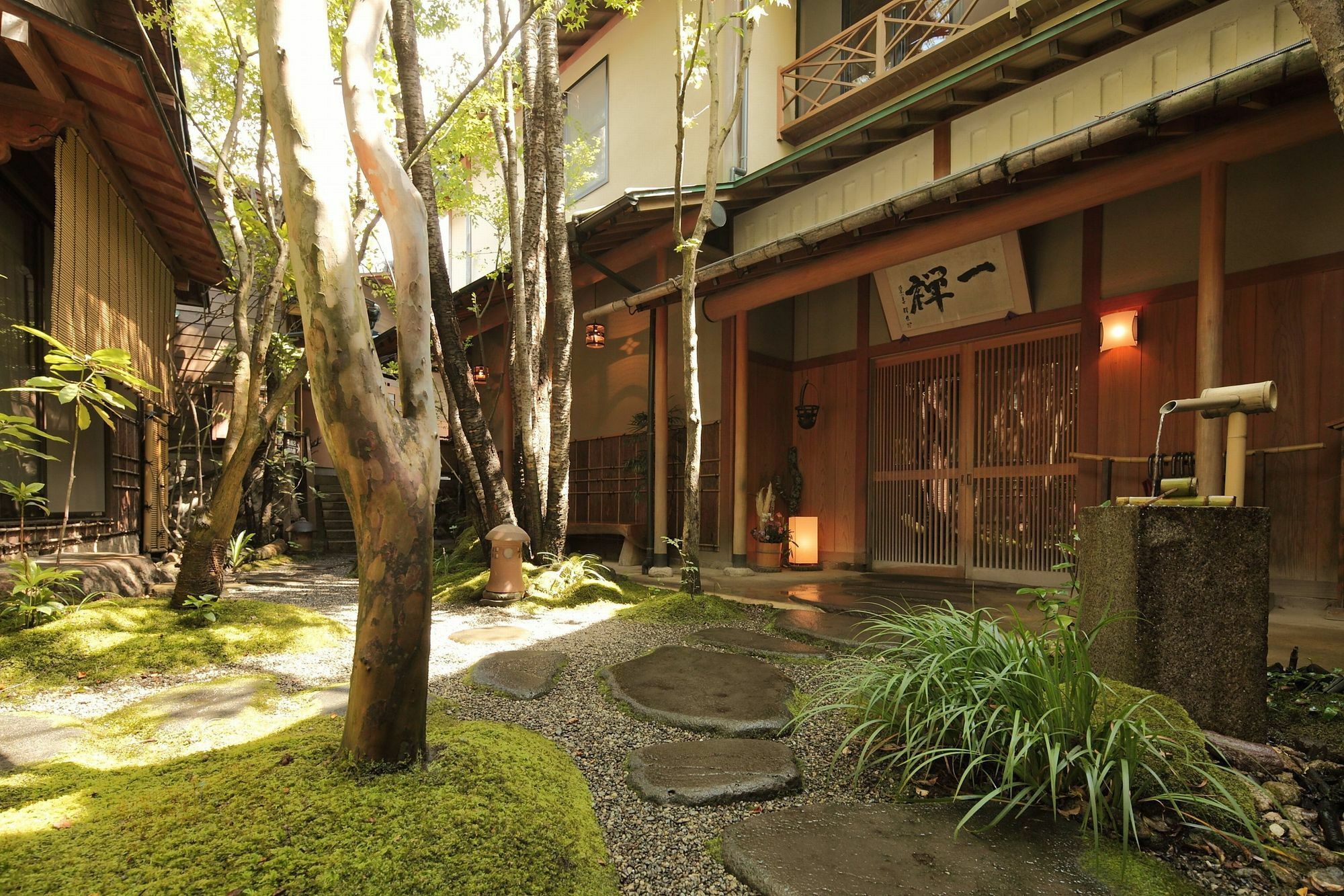 Hotel Oyado Ichizen Jufu Exteriér fotografie